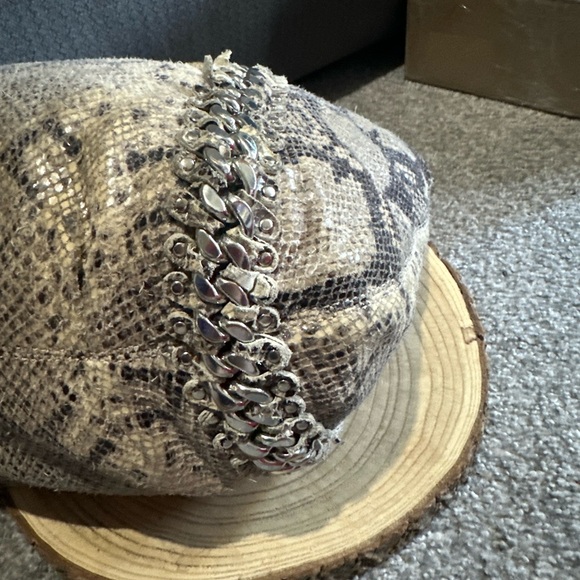 Michael Kors Snakeskin Patterned Hobo Shoulder Bag Purse AS IS - Picture 8 of 16